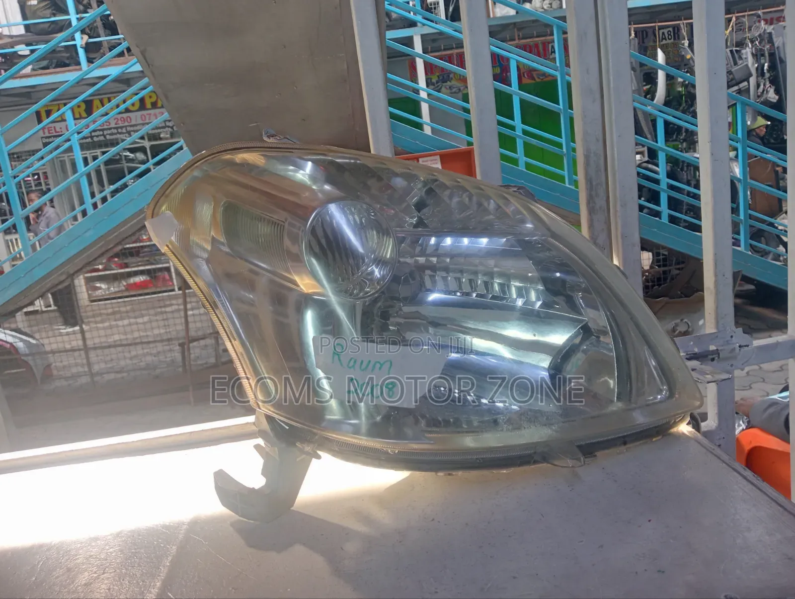 Toyota Raum 2008 Headlight