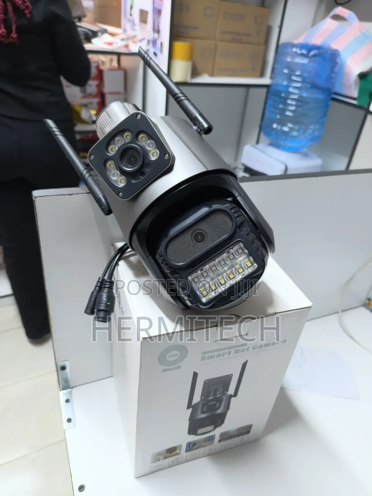 Dual Lens 4G CCTV With Siren for Remote Property Monitoring