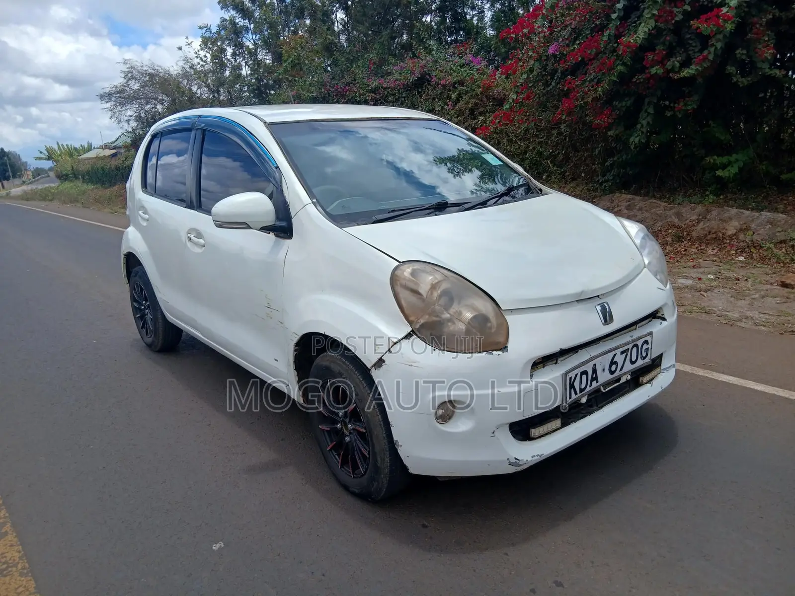 Toyota Passo 2013 White