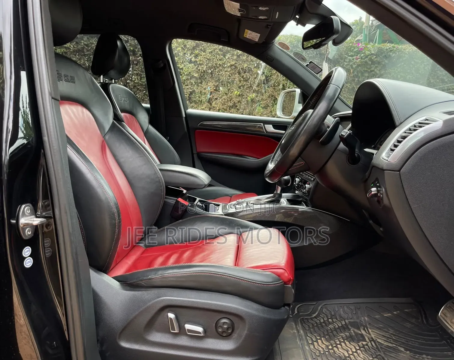 Audi SQ5 3.0T Premium Plus AWD 2015 Matt Black