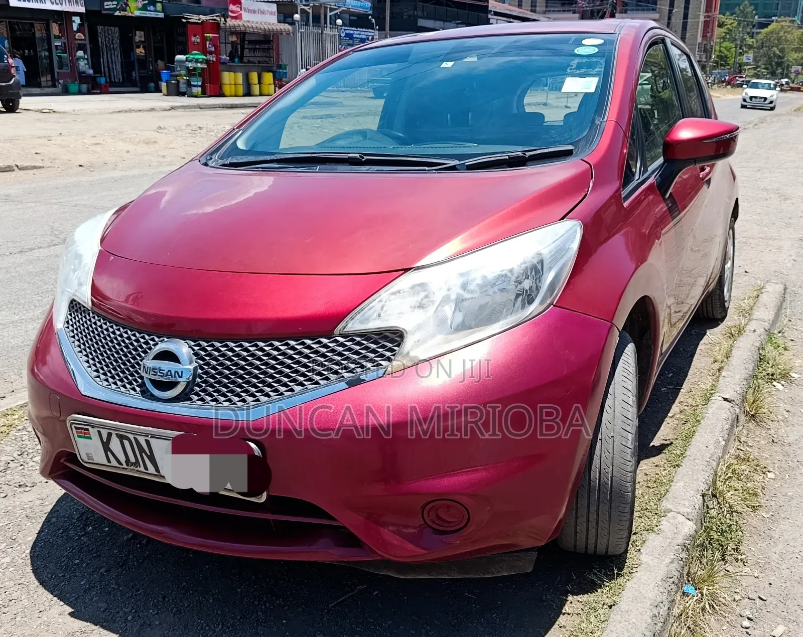 Nissan Note 2016 Red