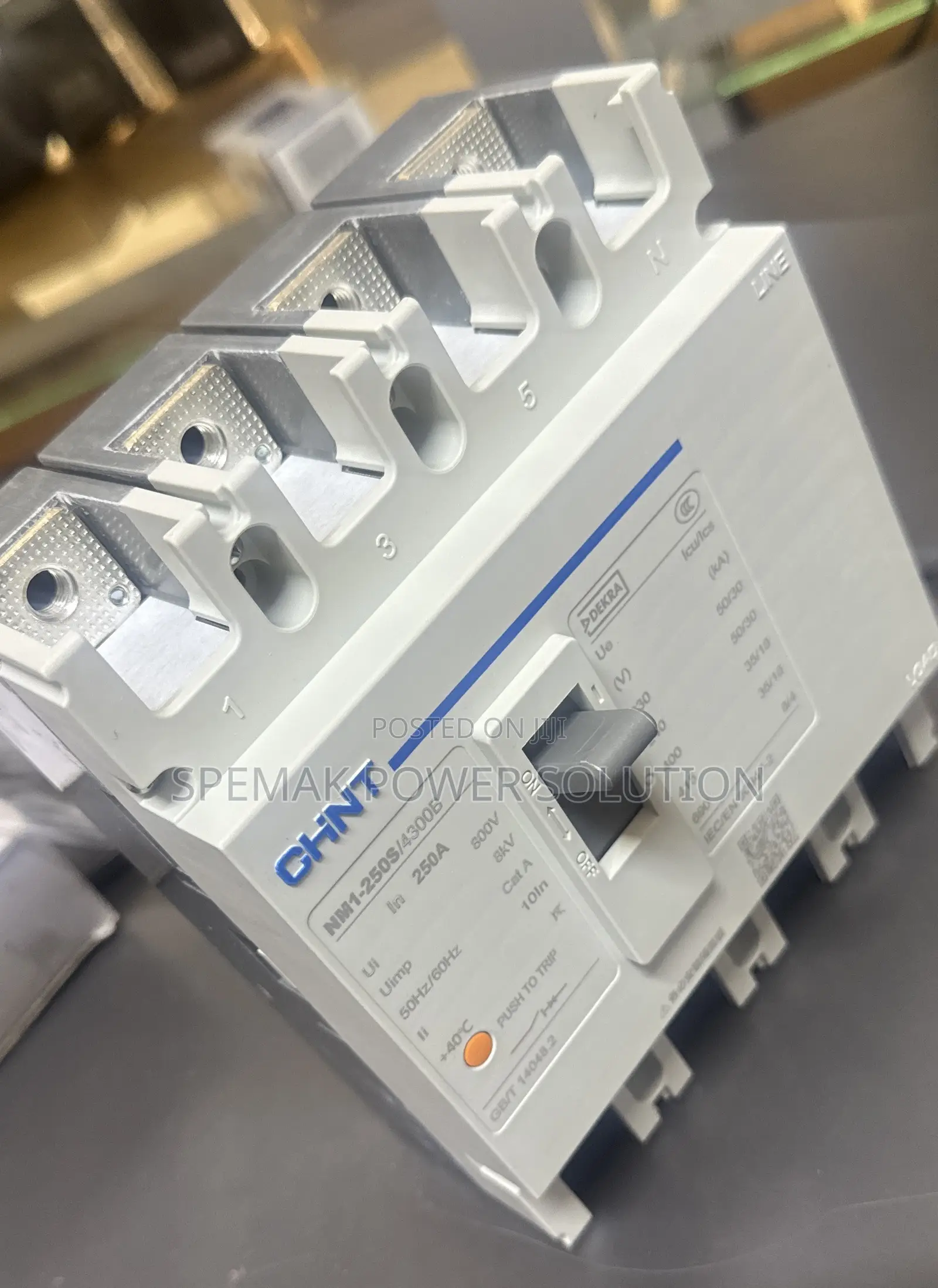McCb 4pole 250Amps Chint