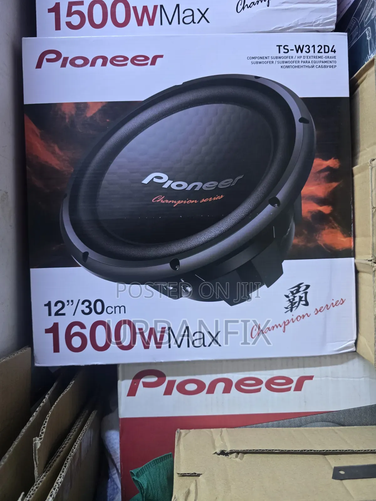 Pioneer TS-W312D4 1600watts 12 Inch Bass Subwoofer With Slot Cabinet