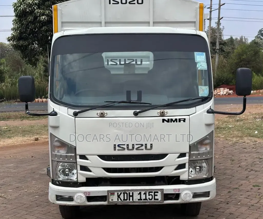 Isuzu NMR 2022