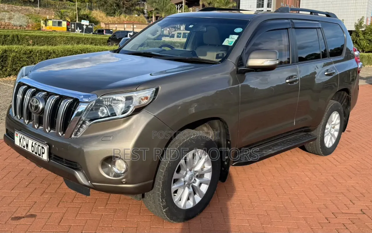 Toyota Land Cruiser Prado 2.8 D-4D 2015 Gray