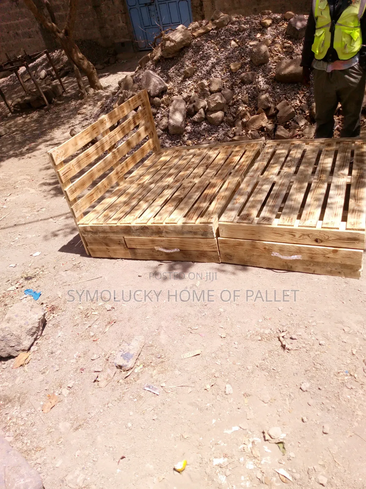 5*6 Pallet Bed Blazed With Drawers. Detachable Extra Heavy Duty Framed