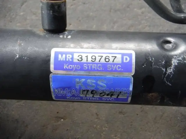 Mitsubishi Pajero Io Steering Rack.