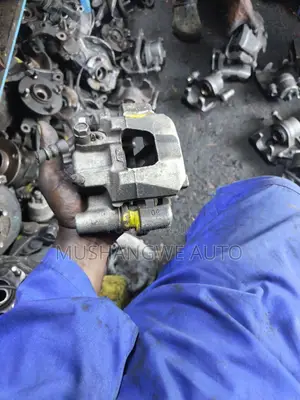 Rear Brake Calipers Wish/ Caldina/Avensis
