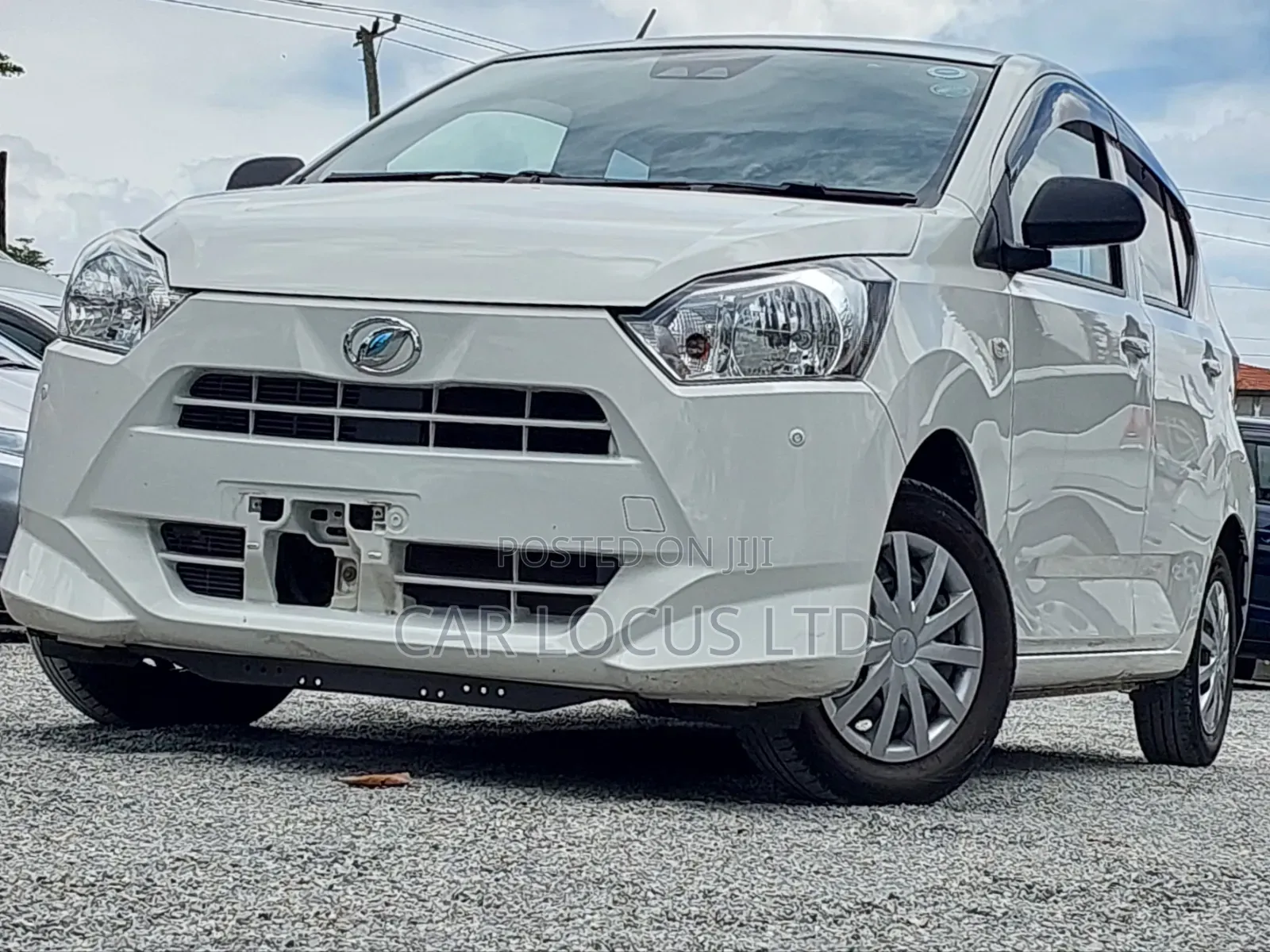 Daihatsu Mira 2019 White