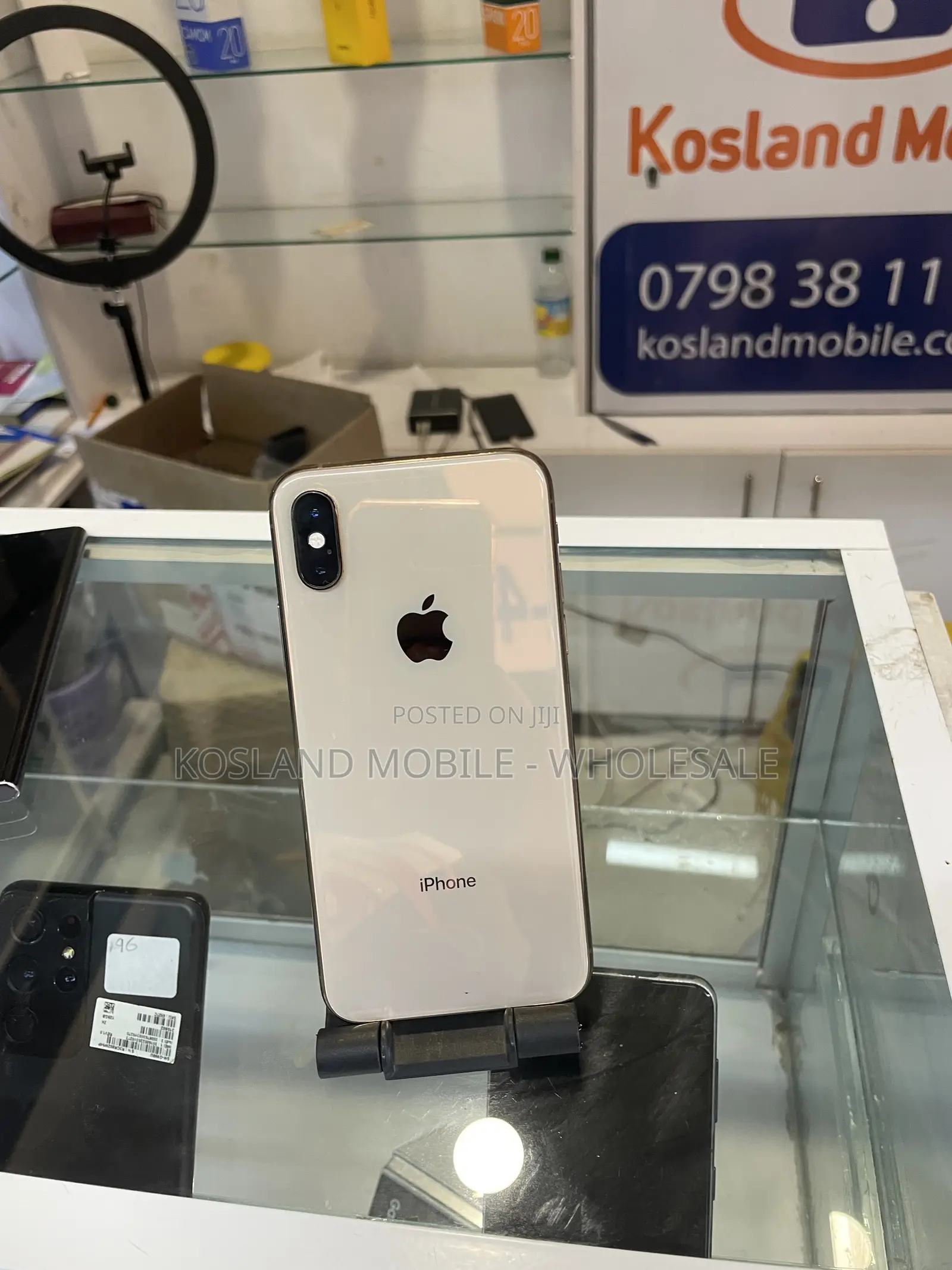 Apple iPhone XS 64 GB Gold