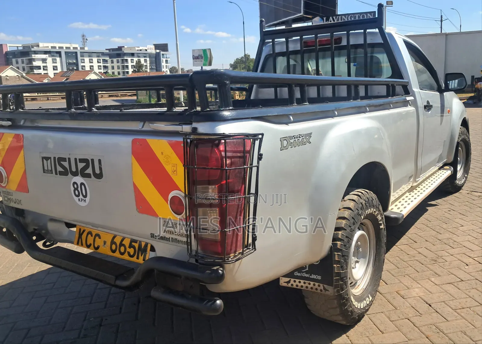 Isuzu D-MAX 2014 Silver
