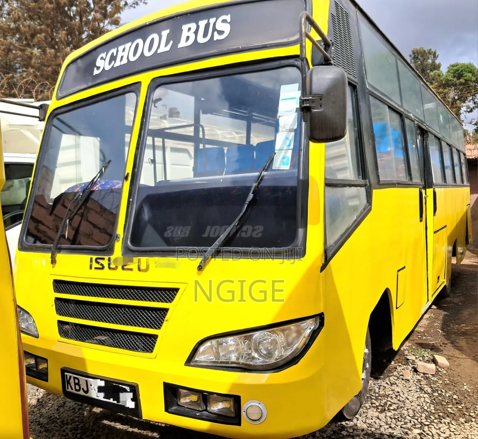 Isuzu FRR 2009 Yellow