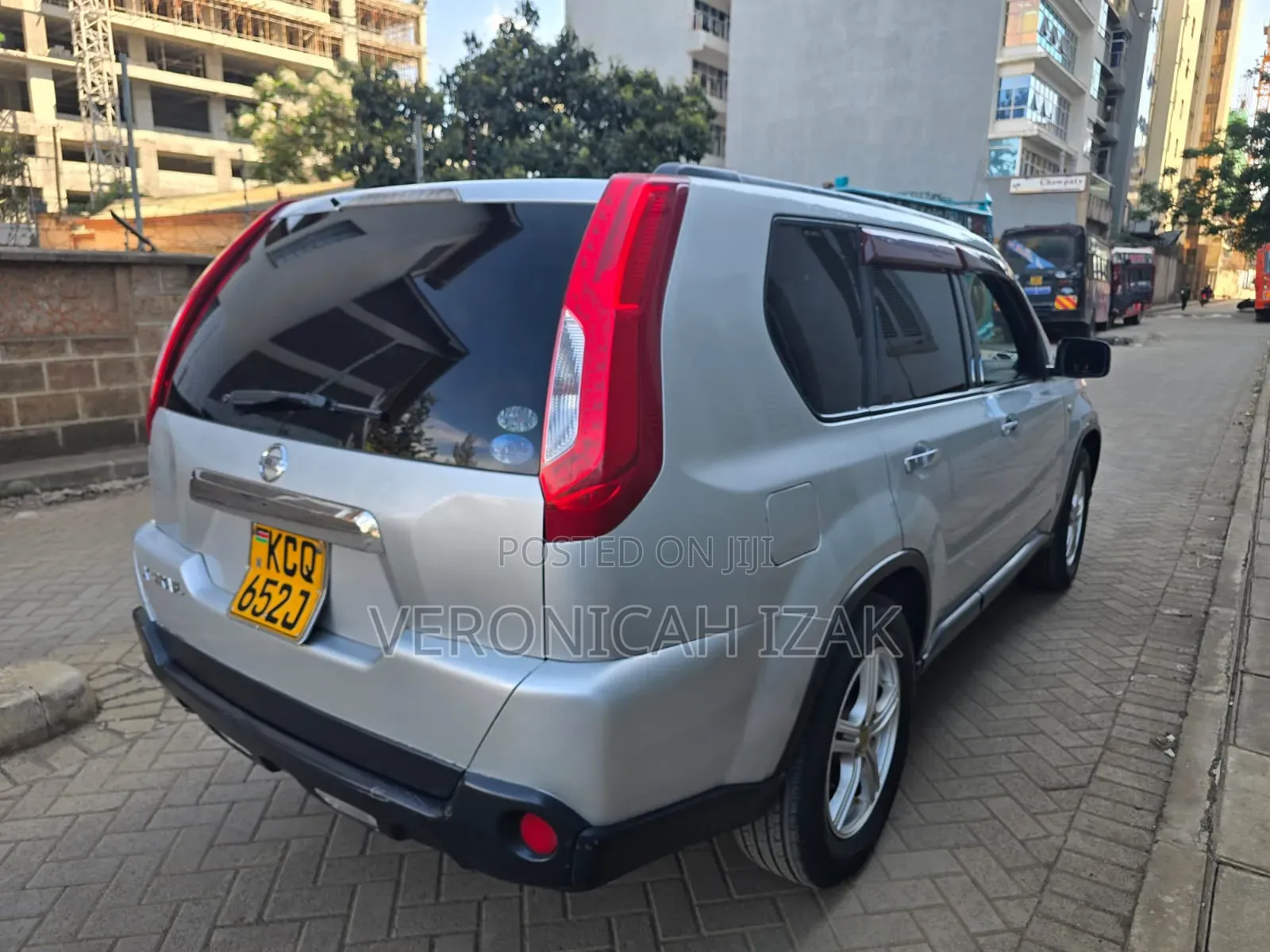 Nissan X-Trail 2010 Silver