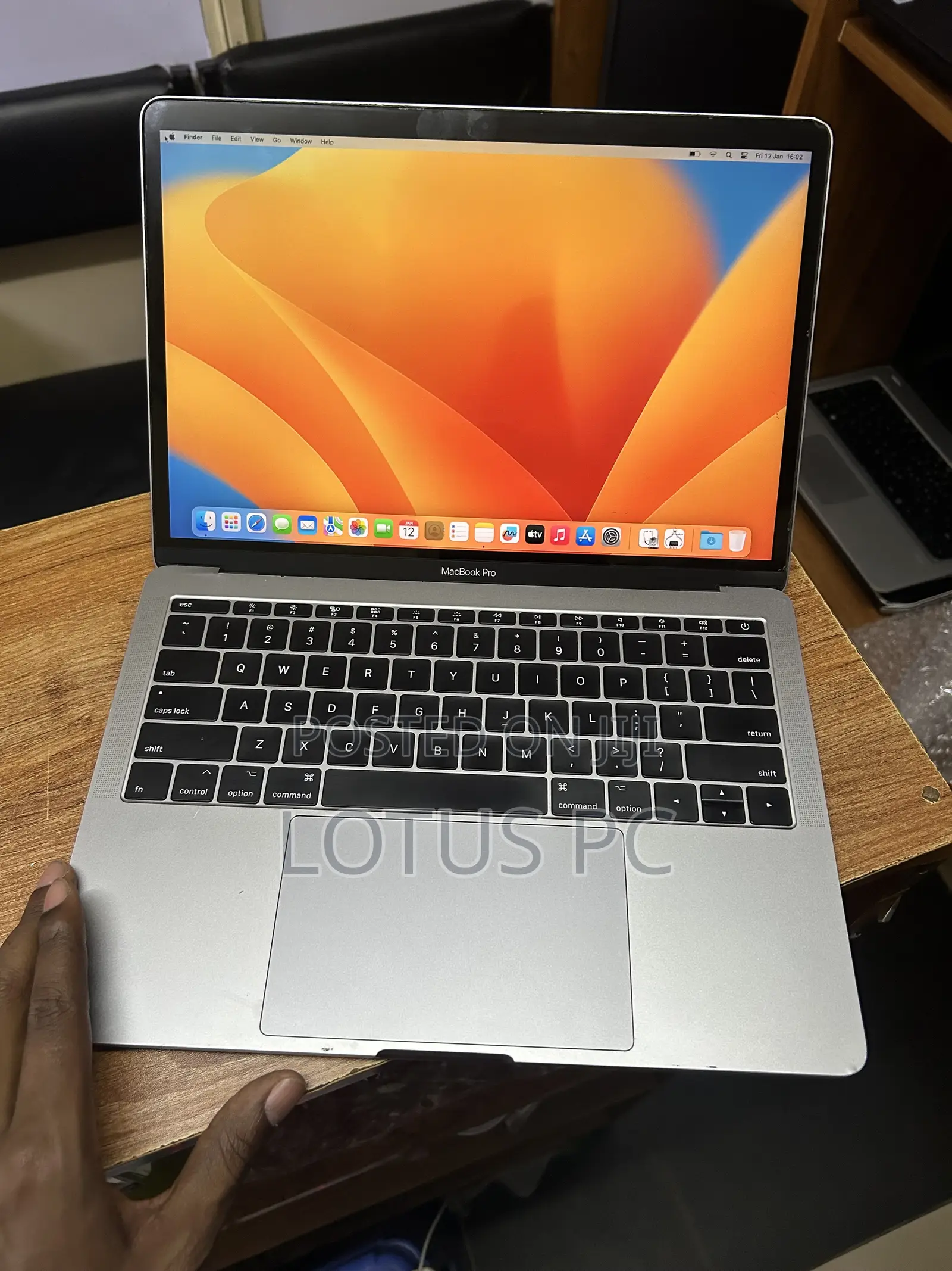 Laptop Apple MacBook Pro 2017 8GB Intel Core i5 SSD 256GB
