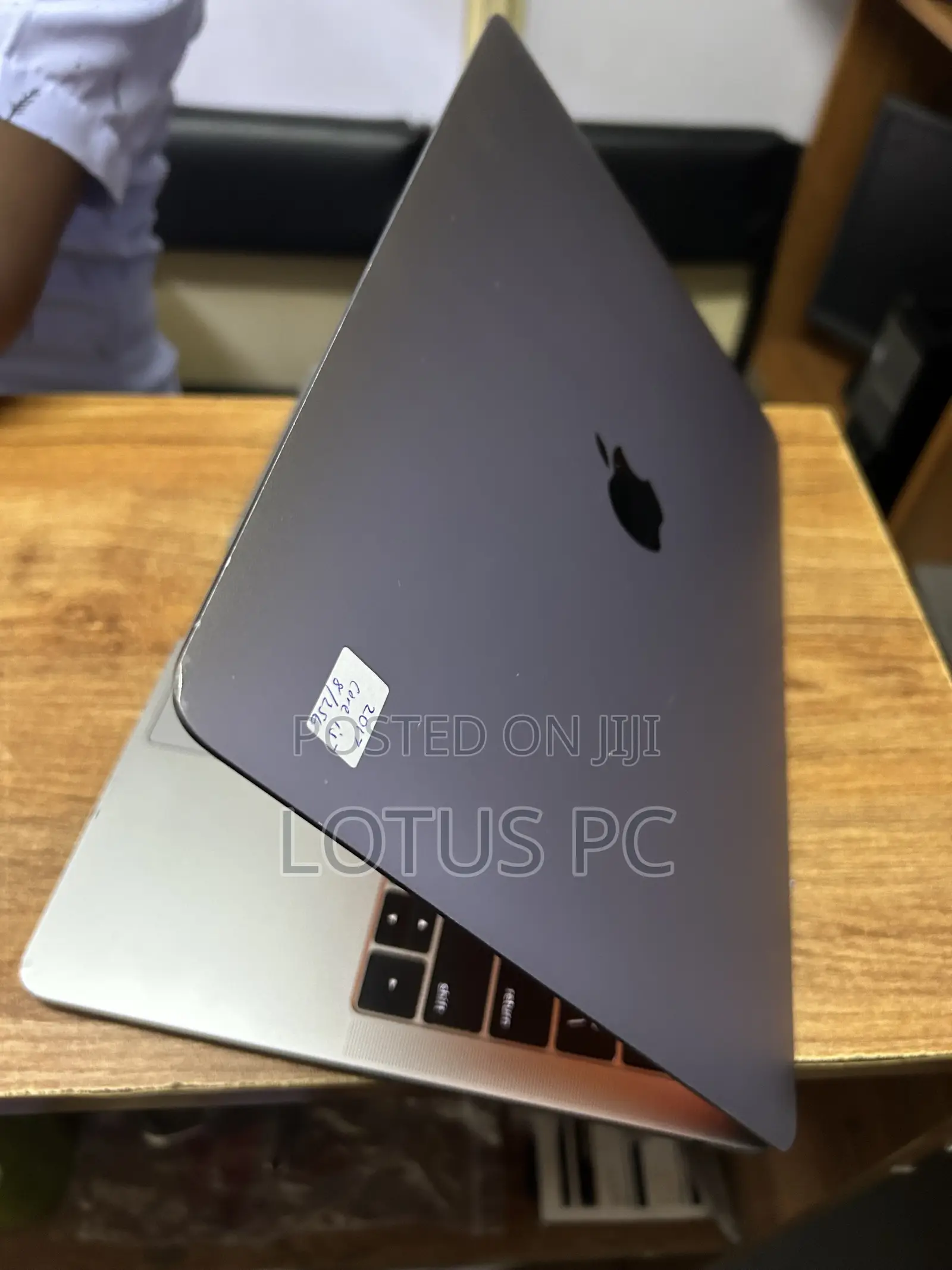 Laptop Apple MacBook Pro 2017 8GB Intel Core i5 SSD 256GB