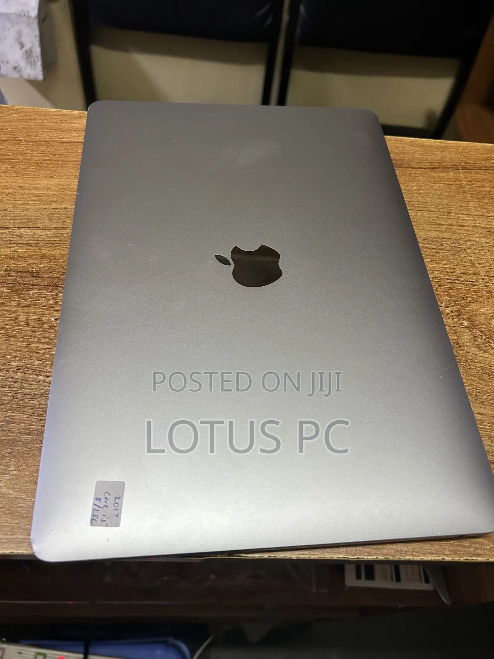 Laptop Apple MacBook Pro 2017 8GB Intel Core i5 SSD 256GB