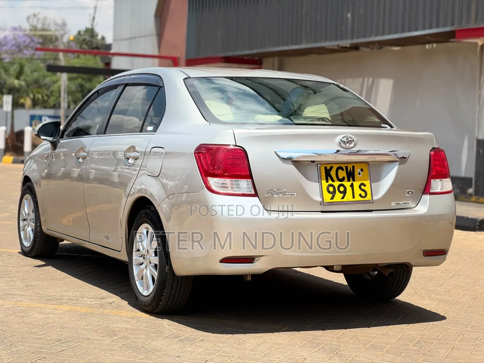 Toyota Corolla 2012 Silver