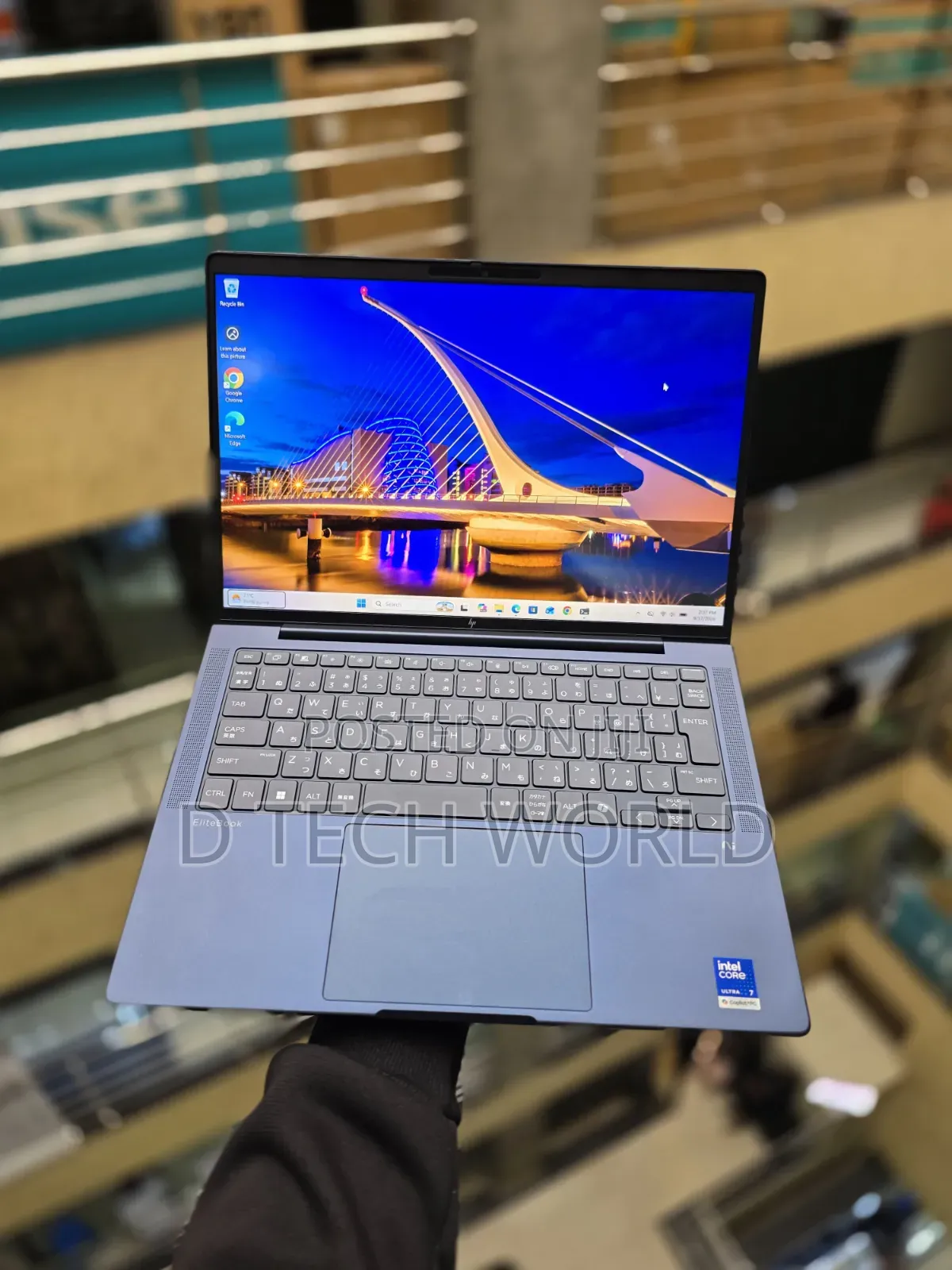 New Laptop HP EliteBook X Flip G1i 32GB Intel Core Ultra 7 SSD 512GB