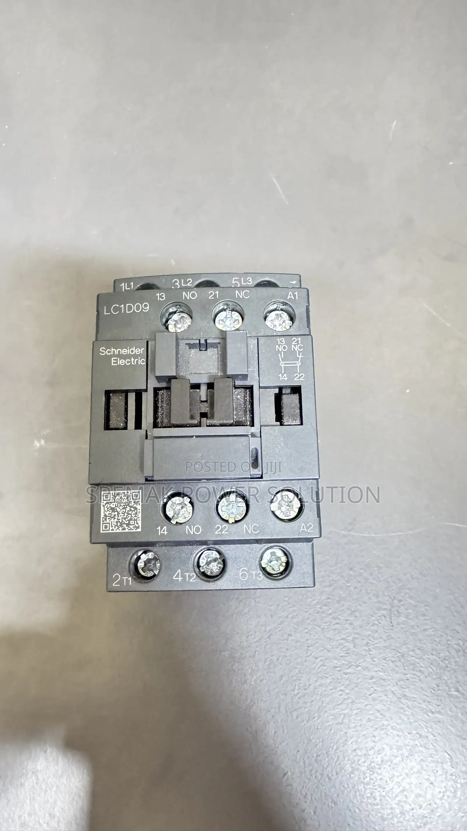 Schneider Contactor 25A