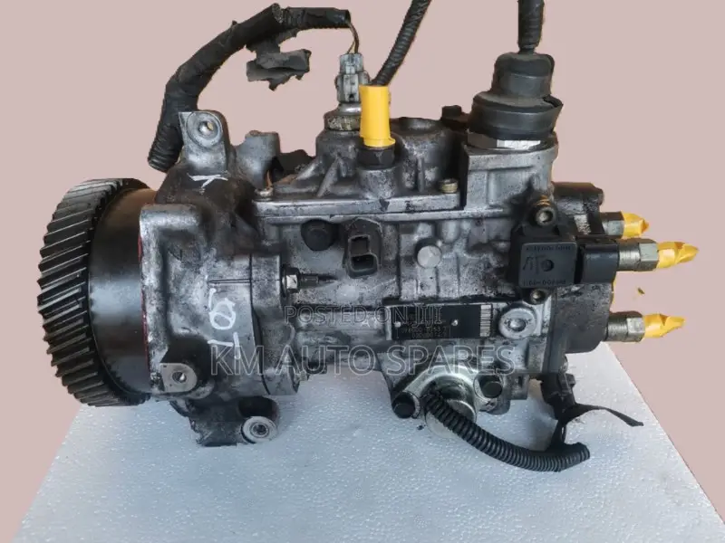 Mitsubishi 4m50 Injector Pump for Mitsubishi Fuso.