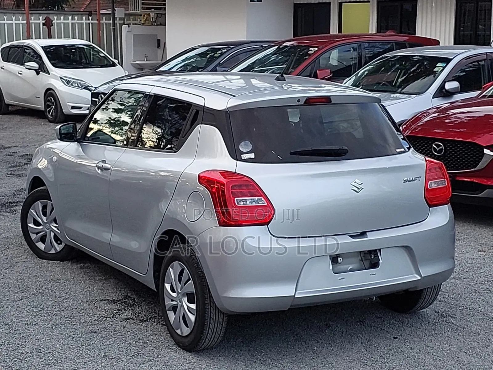 Suzuki Swift 2018 Silver