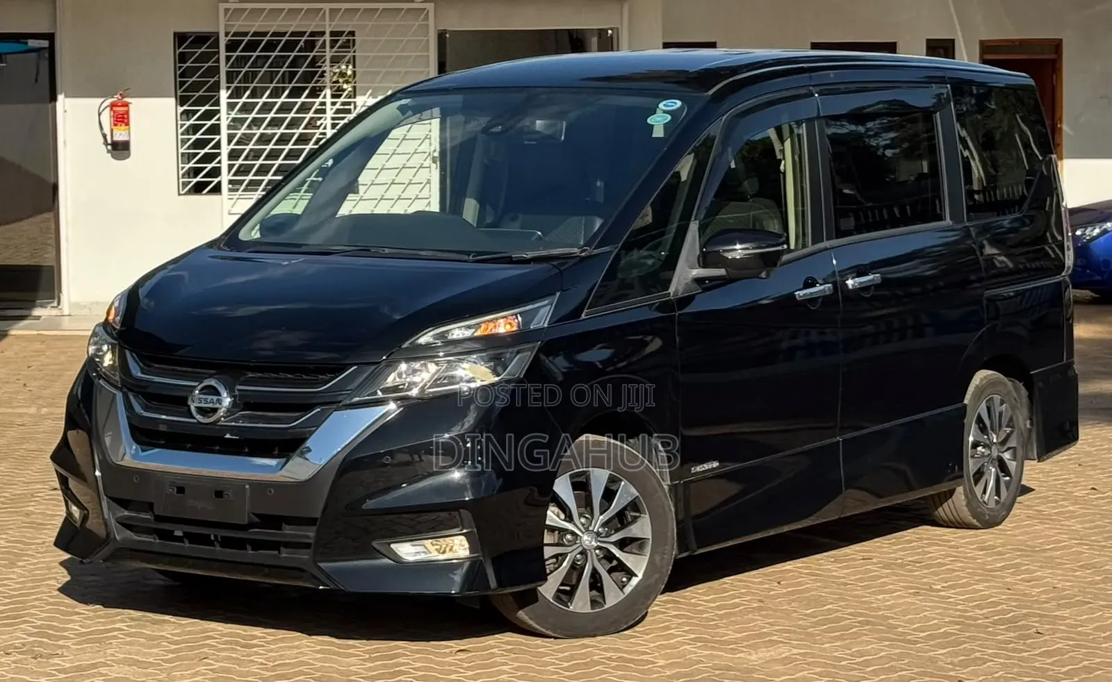 Nissan Serena 2019 Black