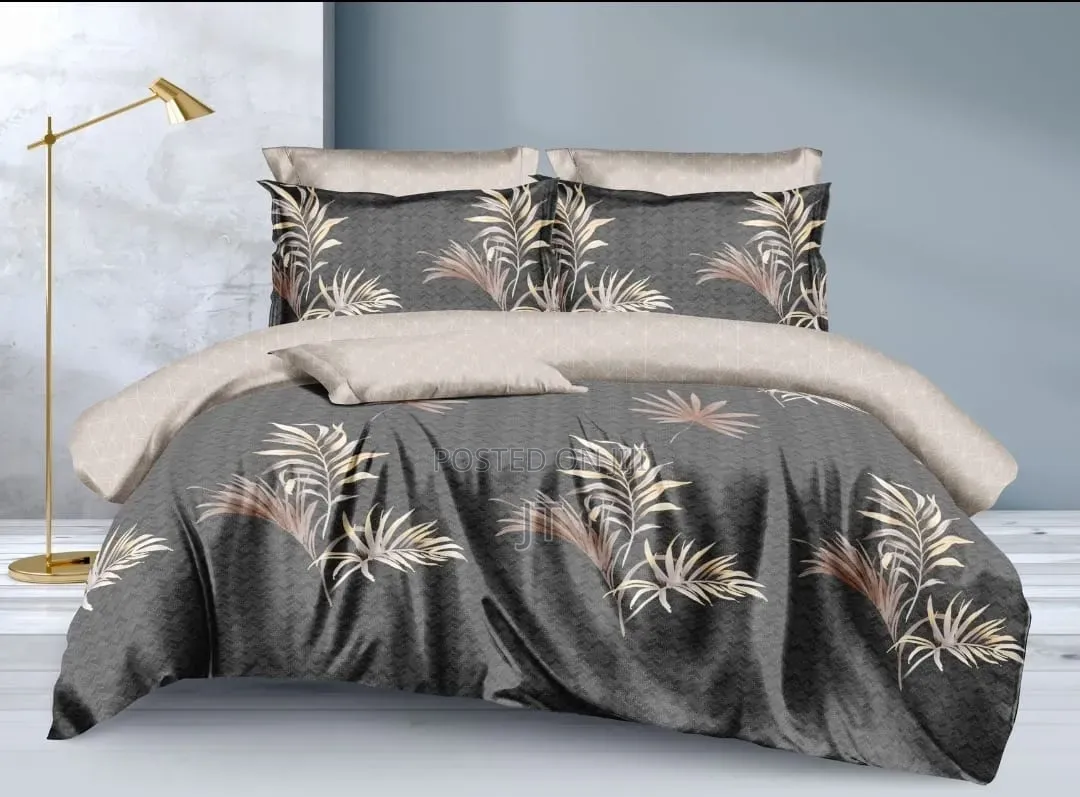 Double Sided Heavy Cotton Binded Duvet (Size: 6×7)