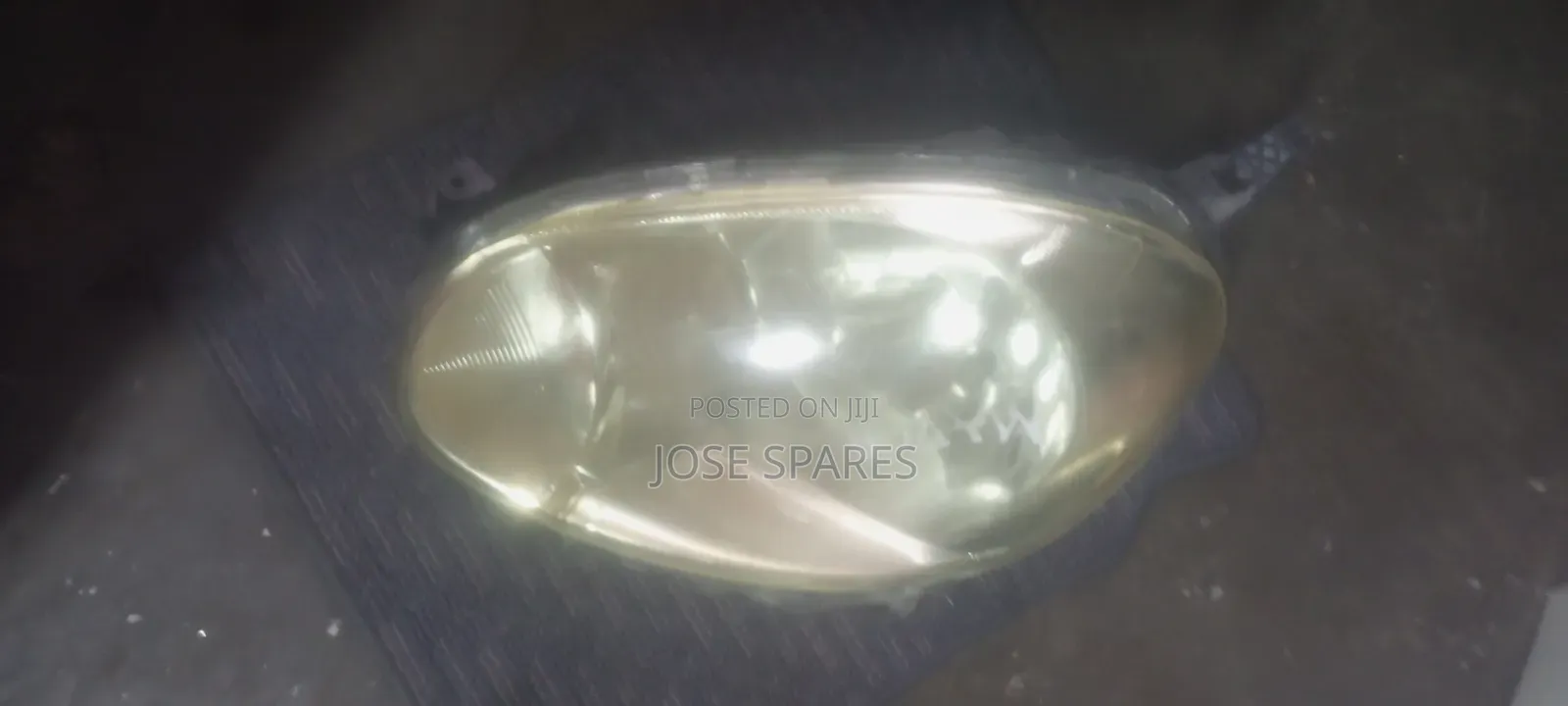 Nissan March 2012 Head Light