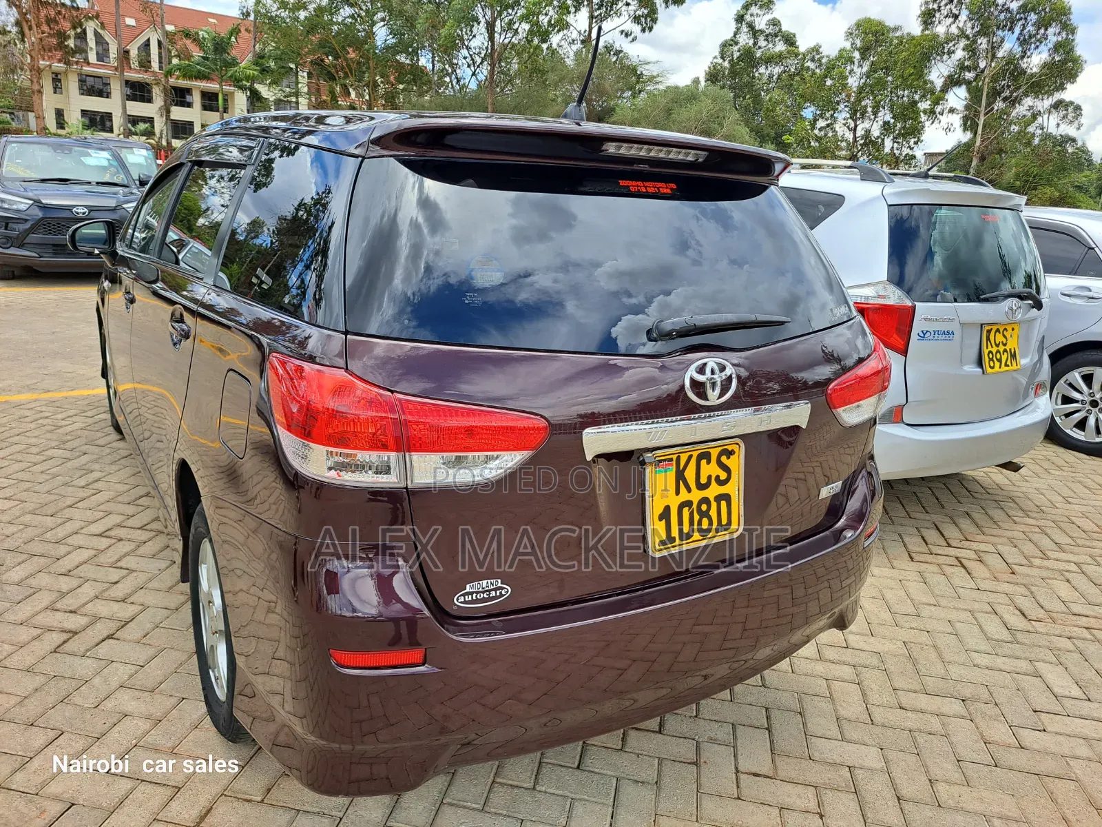Toyota Wish 2011 Burgundy