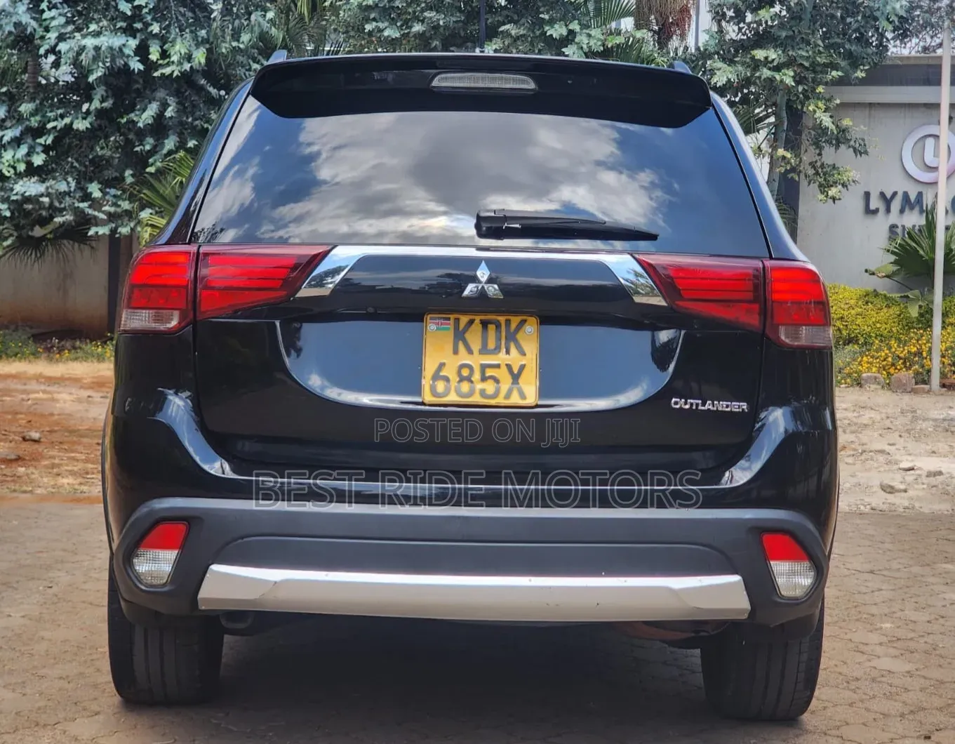 Mitsubishi Outlander SE 4dr SUV AWD (2.4L 4cyl CVT) 2015 Black