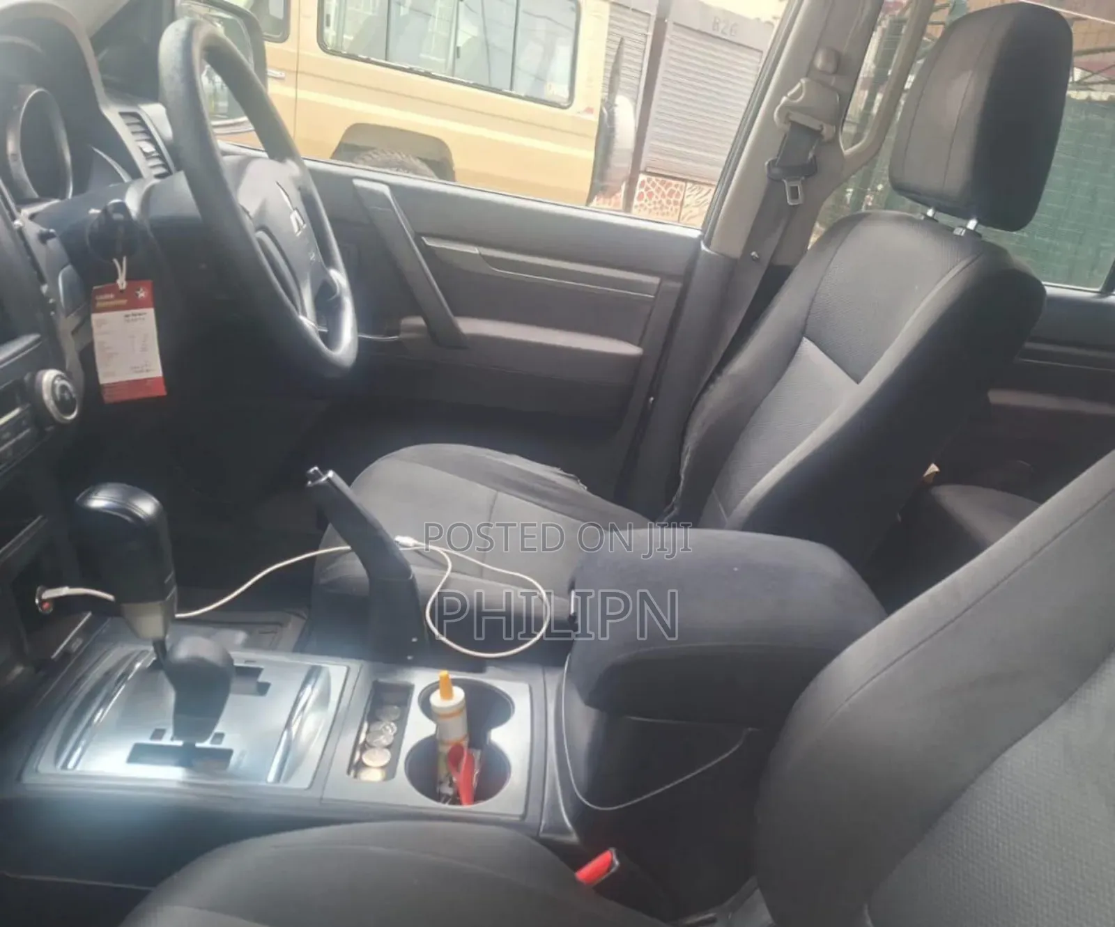 Mitsubishi Pajero 2009 Silver