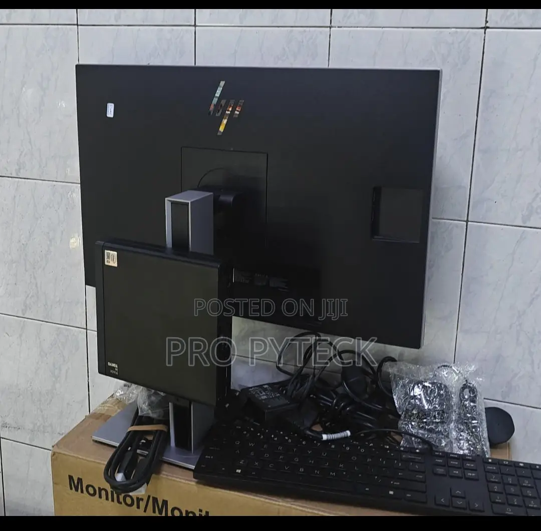 New Desktop Computer HP ProDesk 400 G5 8GB Intel Core i3 SSD 256GB