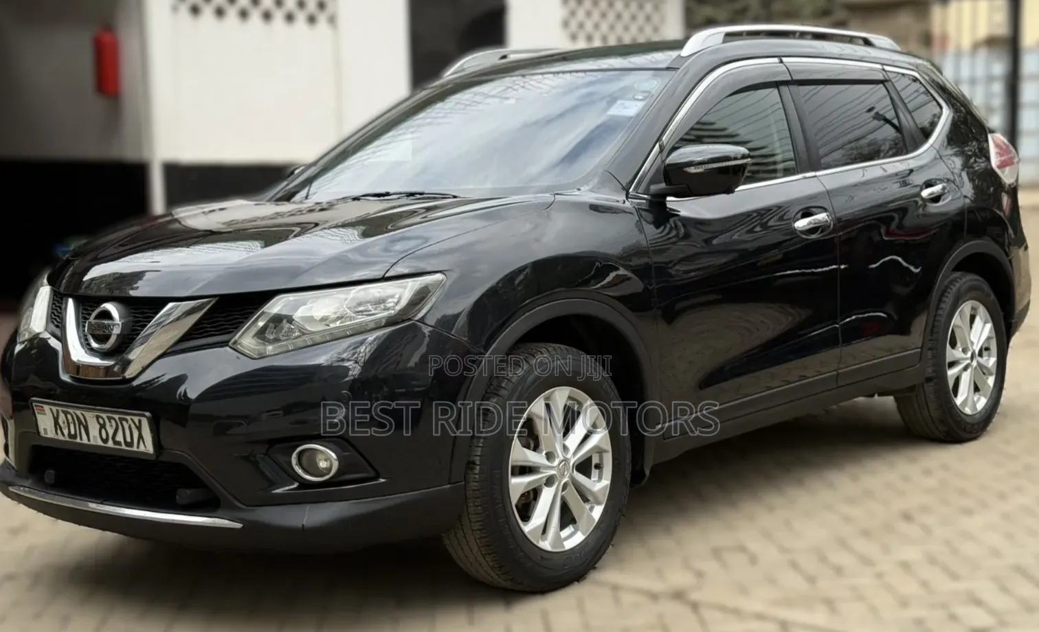 Nissan X-Trail 2.0 Petrol AWD 2016 Black
