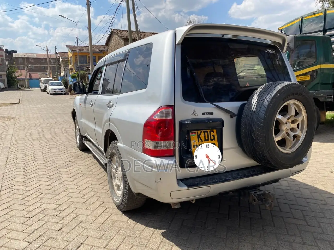 Mitsubishi Pajero 2005 Silver