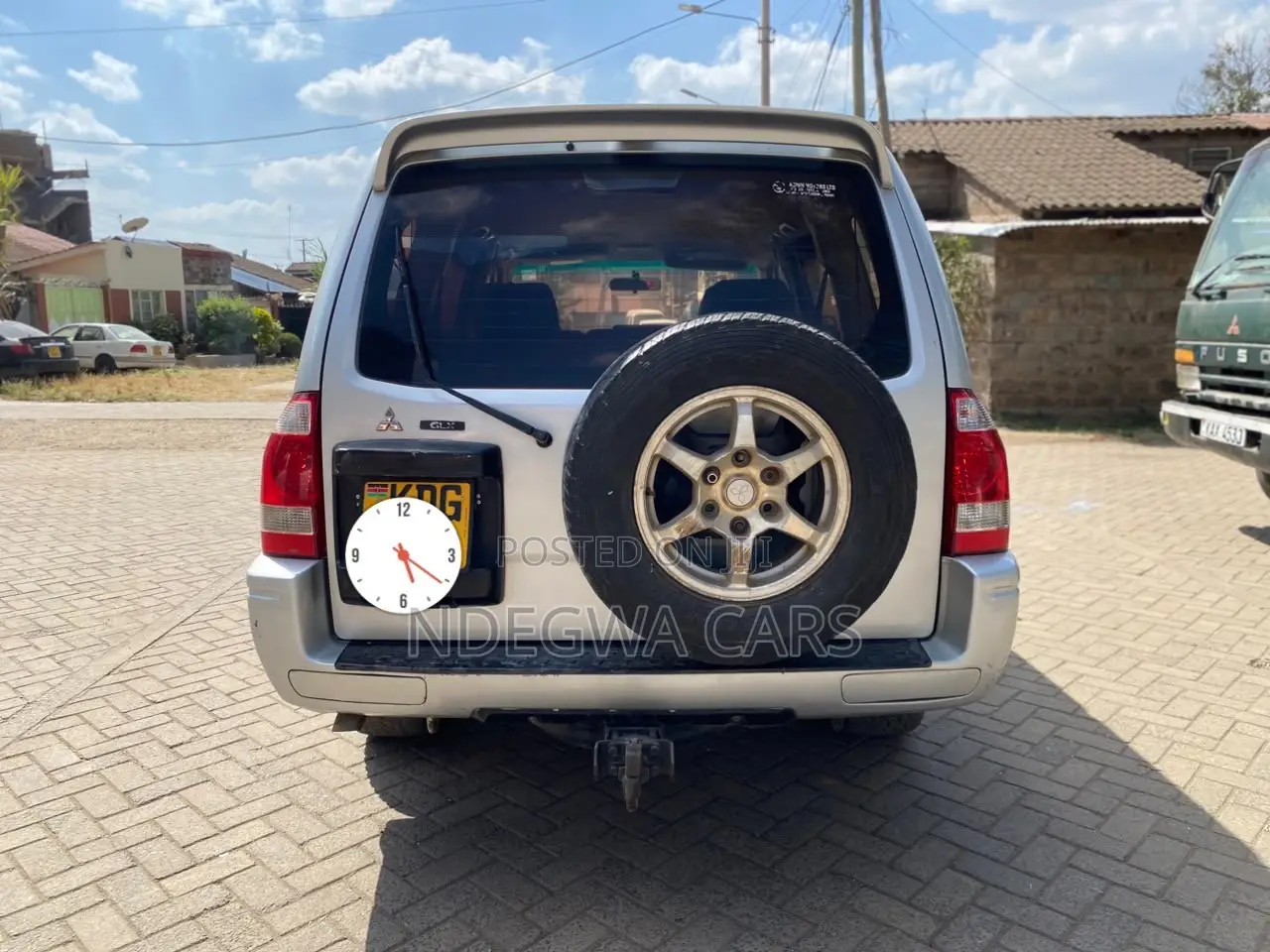 Mitsubishi Pajero 2005 Silver