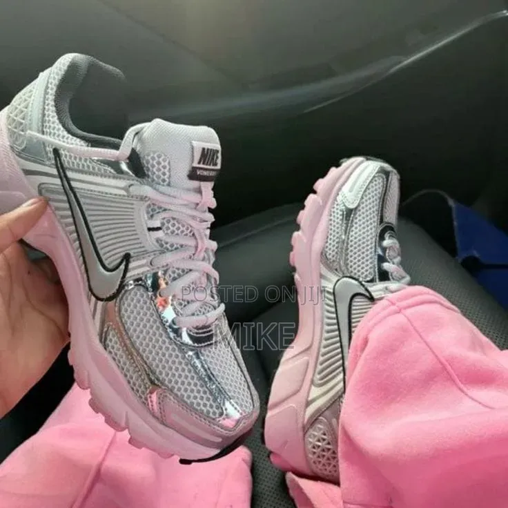 Nike Vomero Sneaker Sizes 36-45