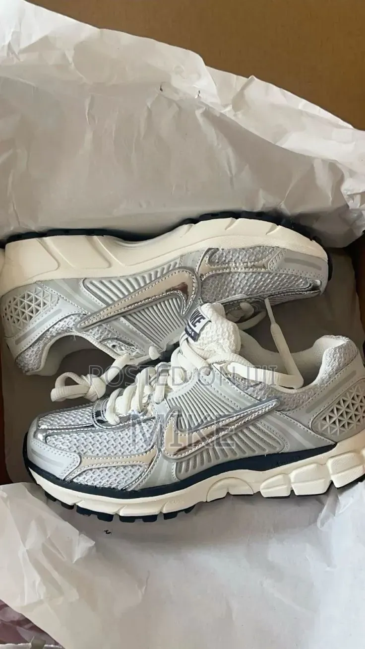 Nike Vomero Sneaker Sizes 36-45