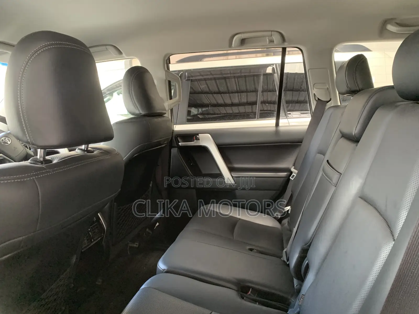 Toyota Land Cruiser Prado 2.8 2019 Green