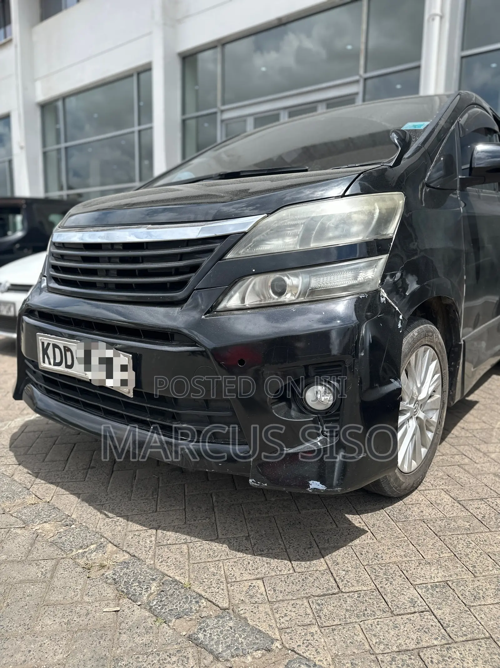 Toyota Vellfire 2014 Black