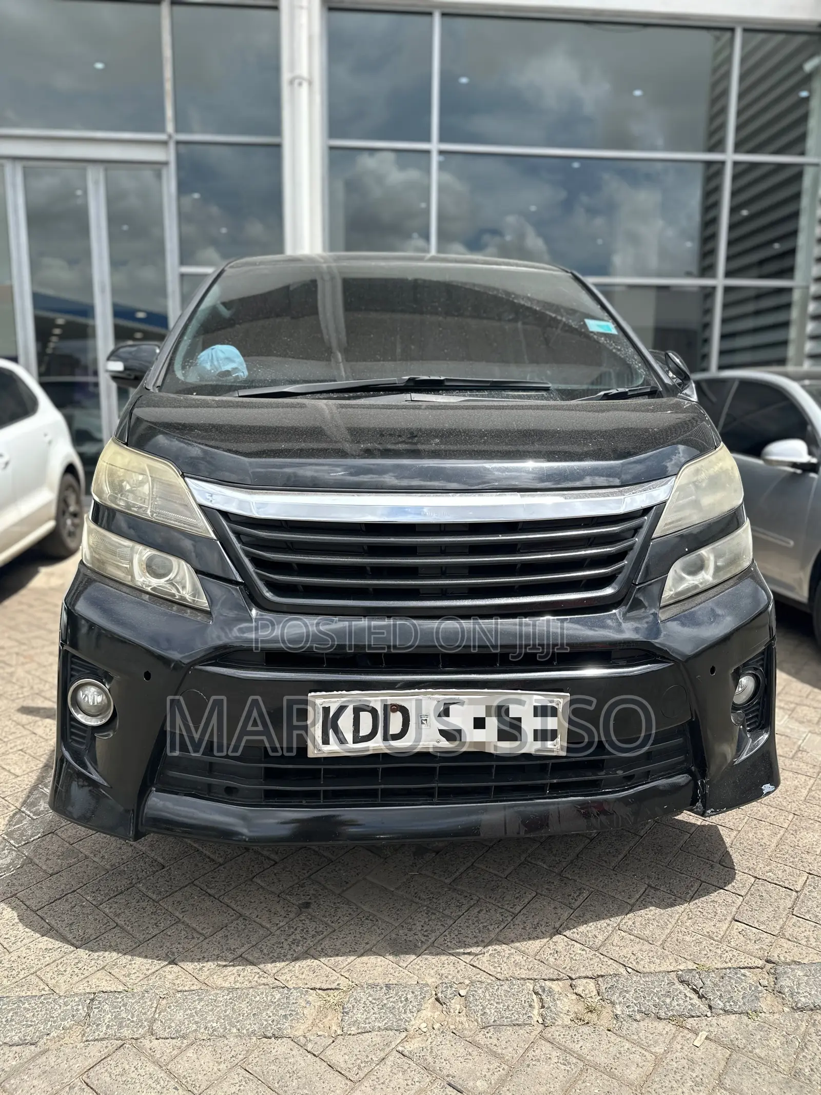 Toyota Vellfire 2014 Black