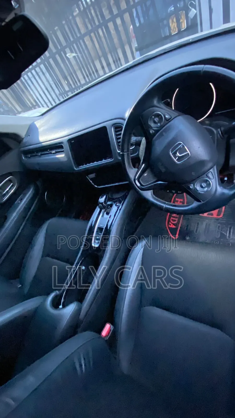 Honda Vezel 1.5 Hybrid 2WD 2019 White