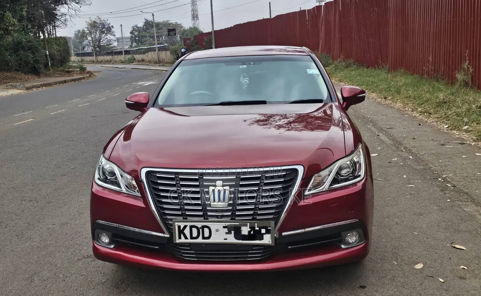 Toyota Crown 2014 Maroon