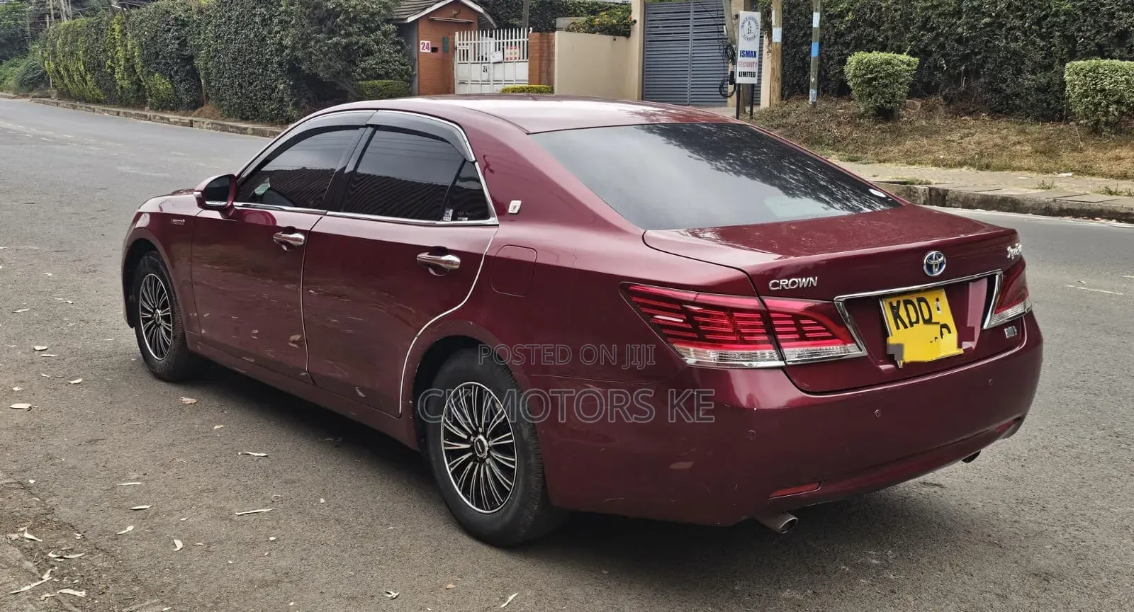 Toyota Crown 2014 Maroon