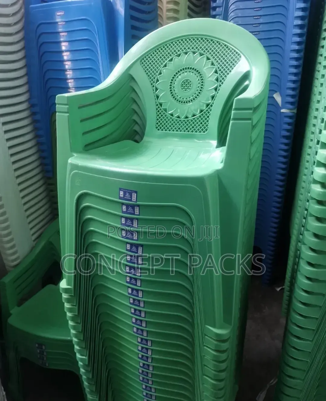 Plastic Green Armchair Shoshona