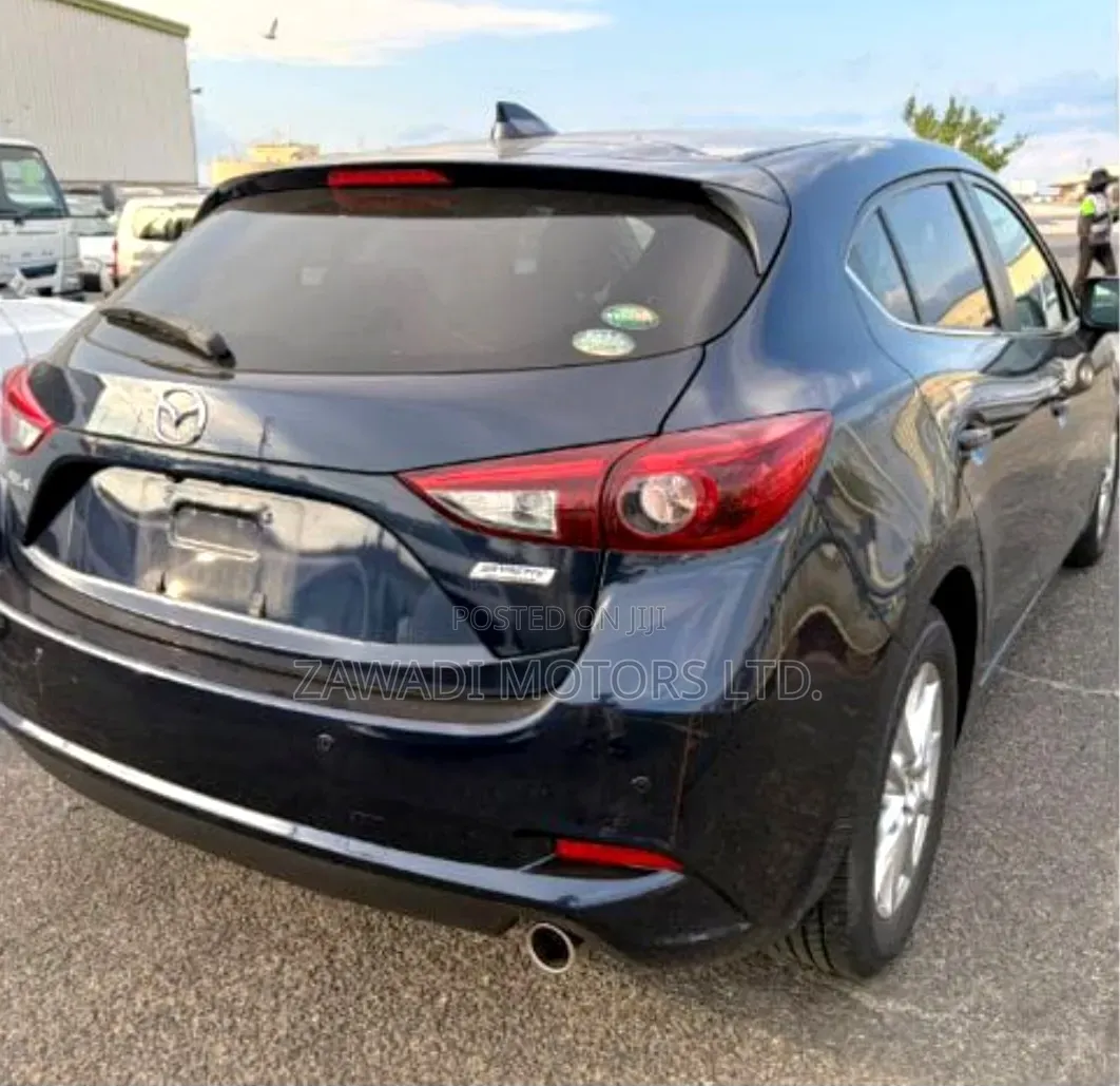Mazda Axela 2019 Blue