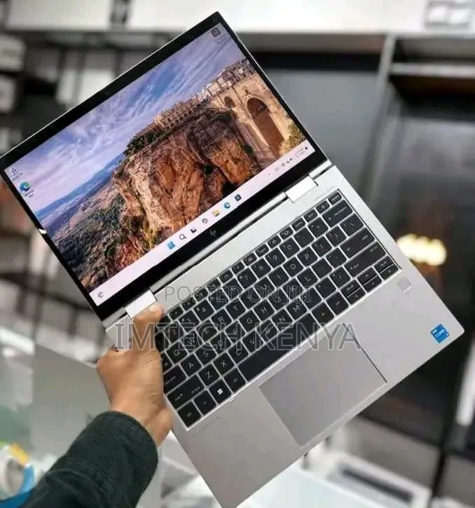 Laptop HP Elite x360 830 G10 16GB Intel Core i5 SSD 256GB