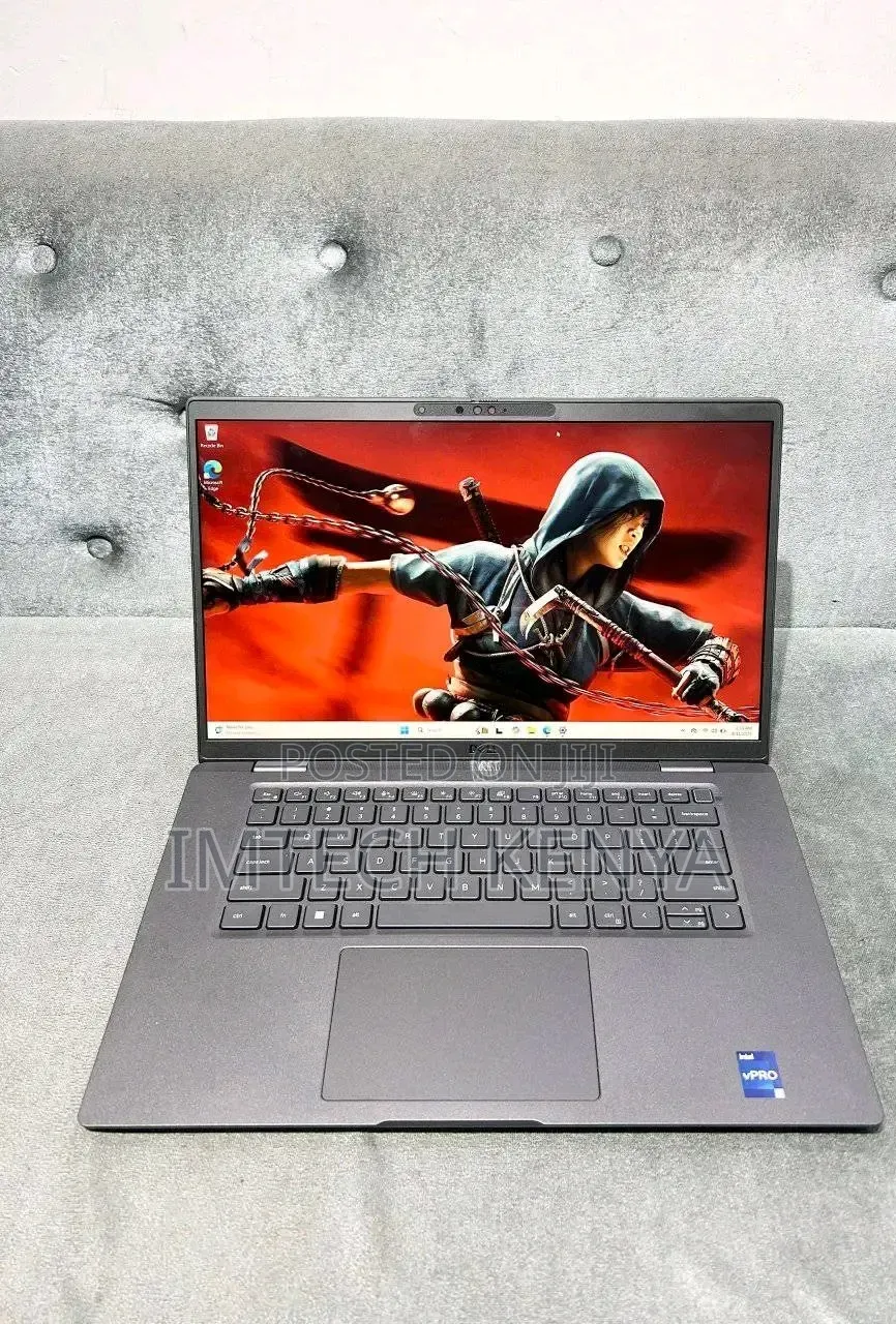 Laptop Dell Latitude 7530 8GB Intel Core i5 SSD 256GB