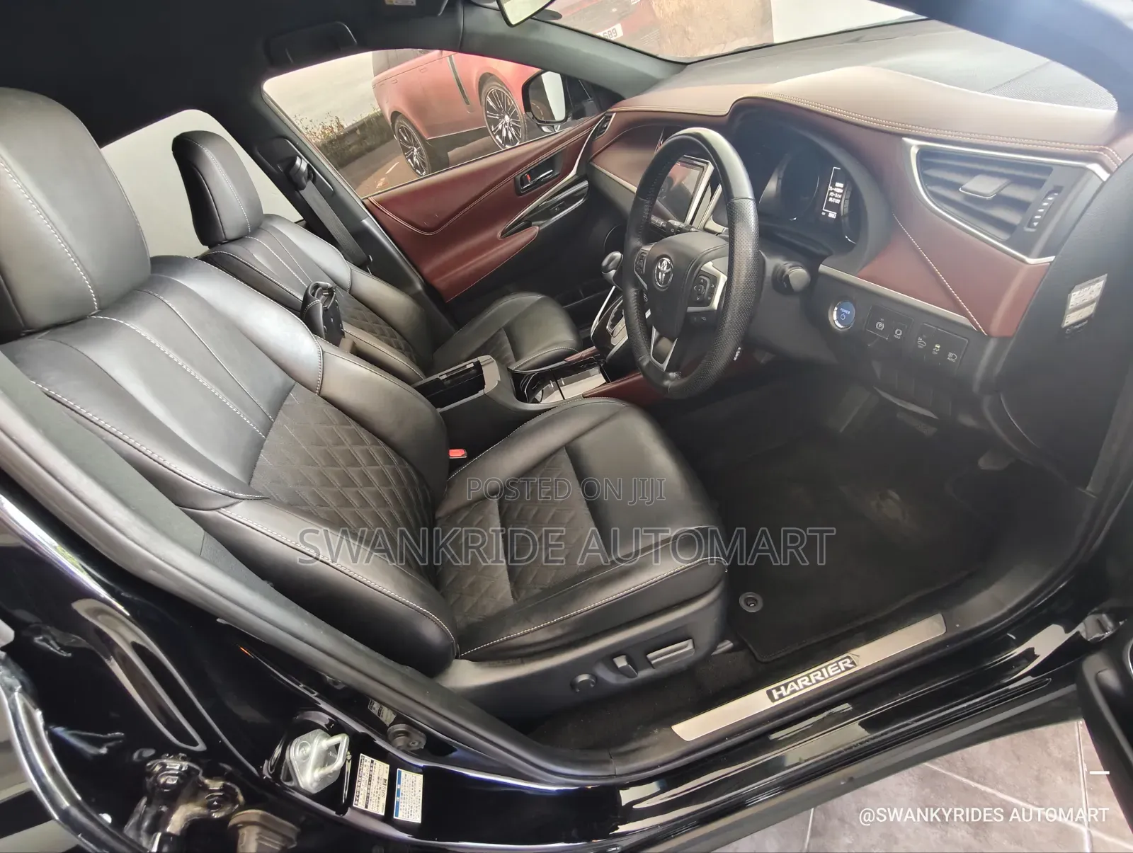 Toyota Harrier 2.5 Hybrid 4WD 2019 Black