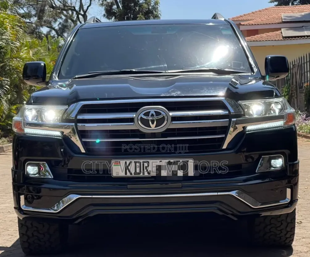 Toyota Land Cruiser 4.6 V8 ZX 2011 Black
