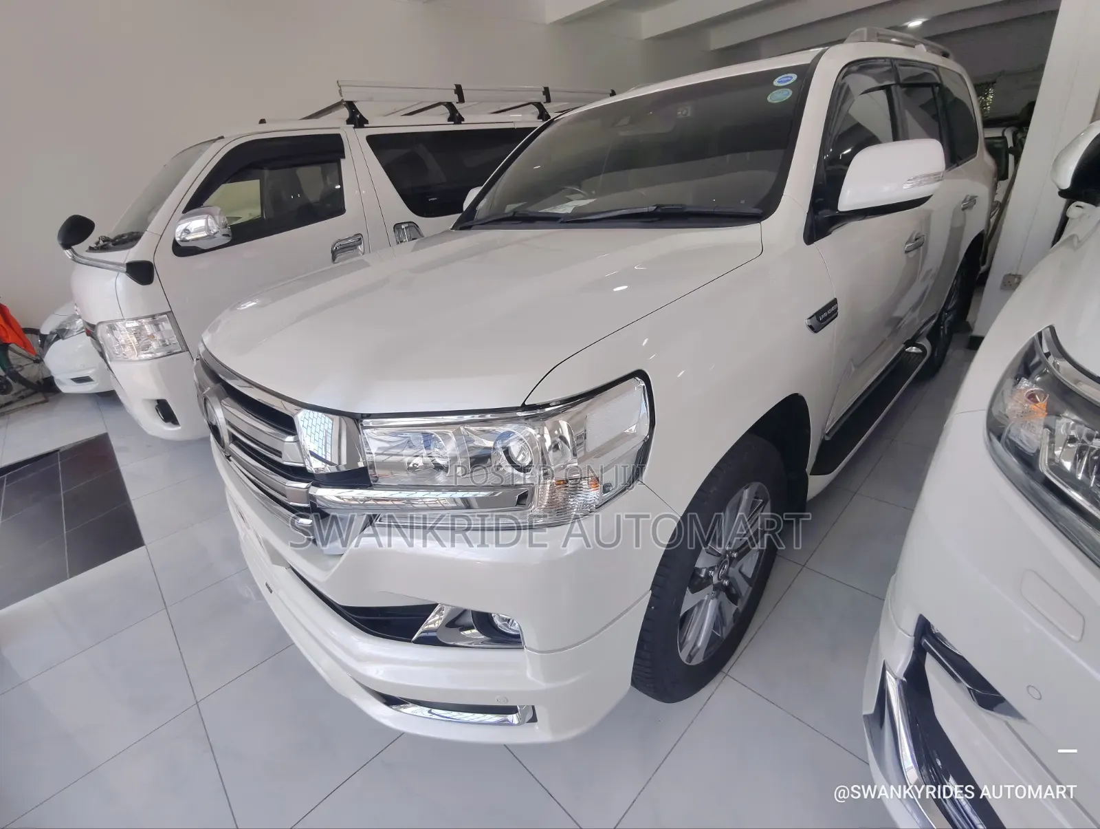 Toyota Land Cruiser 4.6 V8 ZX 2020 White